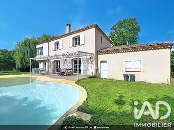 Maison 6 pièces 154 m² · à Péchabou · 154 m² · 525 000 €