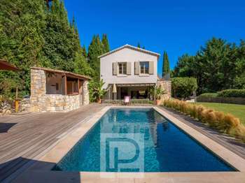 Vente maison 8 pièces Pégomas 06