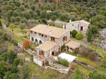 Vente maison 9 pièces Peille 06