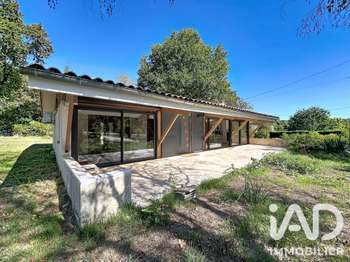 Maison 4 pièces 102 m² · à Périssac · 102 m² · 165 000 €