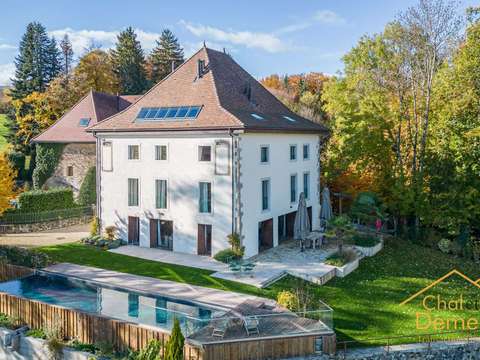 Vente maison 12 pièces Pers-Jussy 74