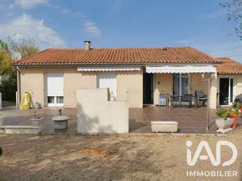 Vente Maison 4 chambresPetit-Palais-et-Cornemps