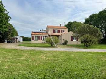 Vente maison 7 pièces Petosse 85