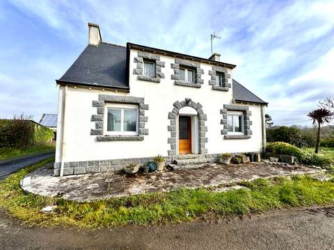 Vente maison 6 pièces Peumérit 29