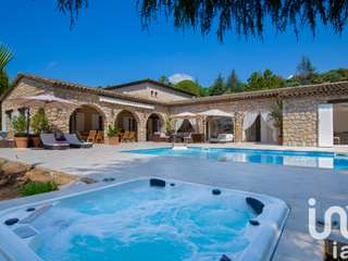 Vente maison 9 pièces
