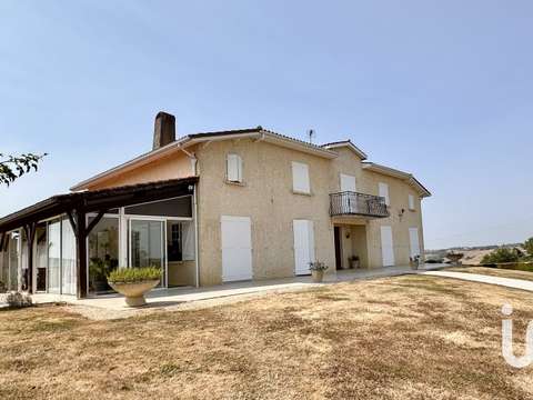 Vente maison 9 pièces
