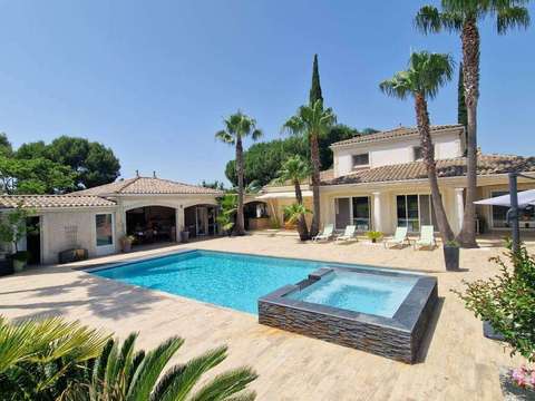 Vente maison 9 pièces Pézenas 34