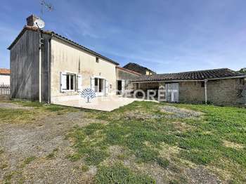 Vente maison 4 pièces Pierrefitte 79