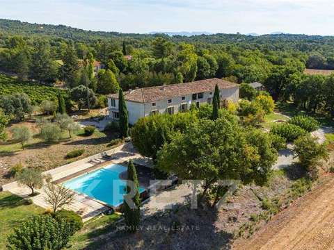 Vente maison 15 pièces Pierrevert 04