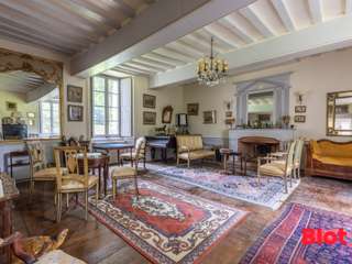 Vente maison 8 pièces