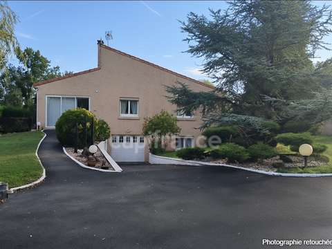 Vente maison 6 pièces Pisany 17