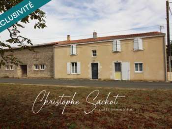 Maison 6 pièces 135 m² · à Plaine-d'Argenson · 135 m² · 159 500 €