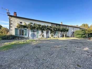 Vente maison 5 pièces Plaine-et-Vallées 79