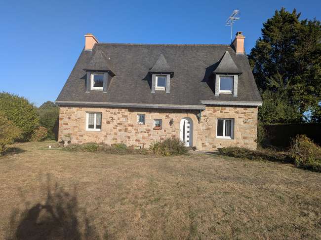 Maison 6 pièces 172 m² · à Plaine-Haute · 172 m² · 297 000 €