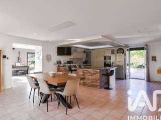 Vente maison 11 pièces