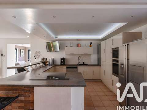 Vente maison 8 pièces