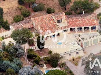 Vente maison 11 pièces
