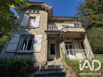 Vente maison 10 pièces Planfoy 42