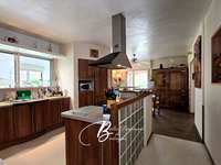 Vente maison 11 pièces