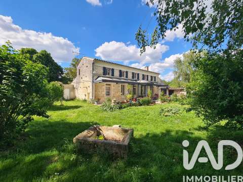 Vente maison 8 pièces Plassay 17