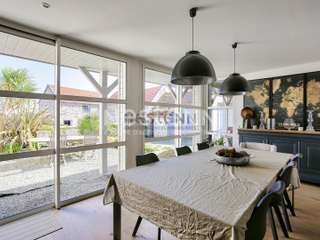 Vente maison 12 pièces