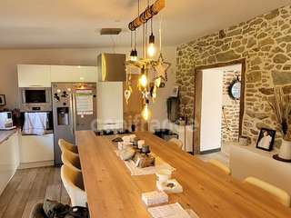 Vente maison 8 pièces