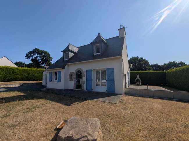 Maison 7 pièces 95 m² · à Pléguien · 95 m² · 241 500 €