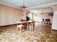 Vente maison 8 pièces