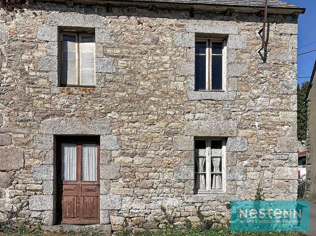 Maison 1 pièce 64 m² · à Plémy · 64 m² · 34 950 €