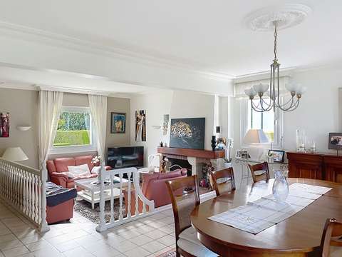 Vente maison 8 pièces Vente maison 8 pièces