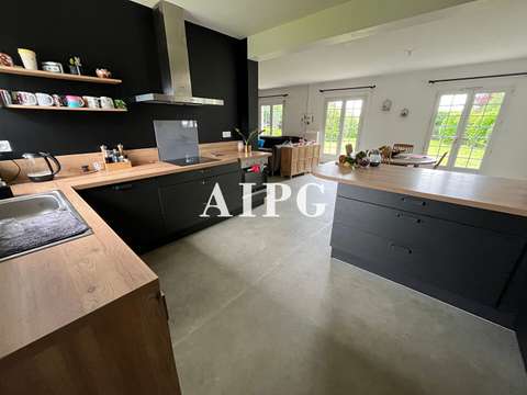 Vente maison 8 pièces
