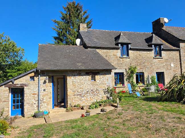 Maison 5 pièces 148 m² · à Le Mené · 148 m² · 188 500 €