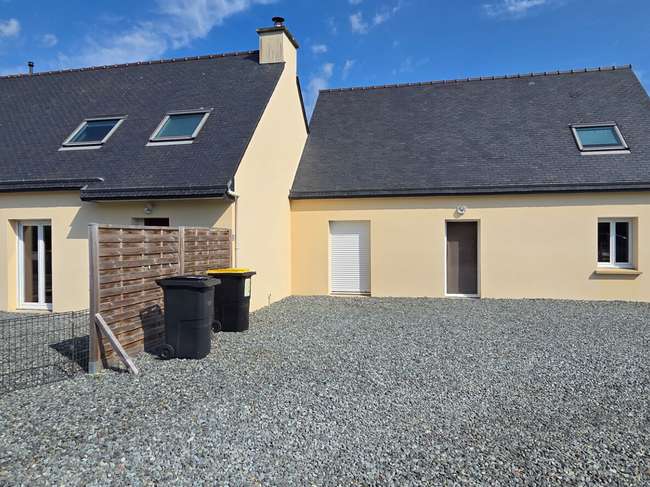 Maison 10 pièces 188 m² · à Plestin-les-Grèves · 188 m² · 440 000 €