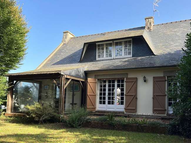 Maison 6 pièces 143 m² · à Pleurtuit · 143 m² · 398 700 €
