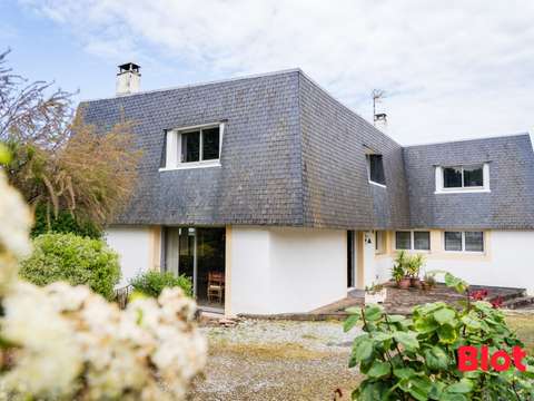 Vente maison 9 pièces Ploemeur 56