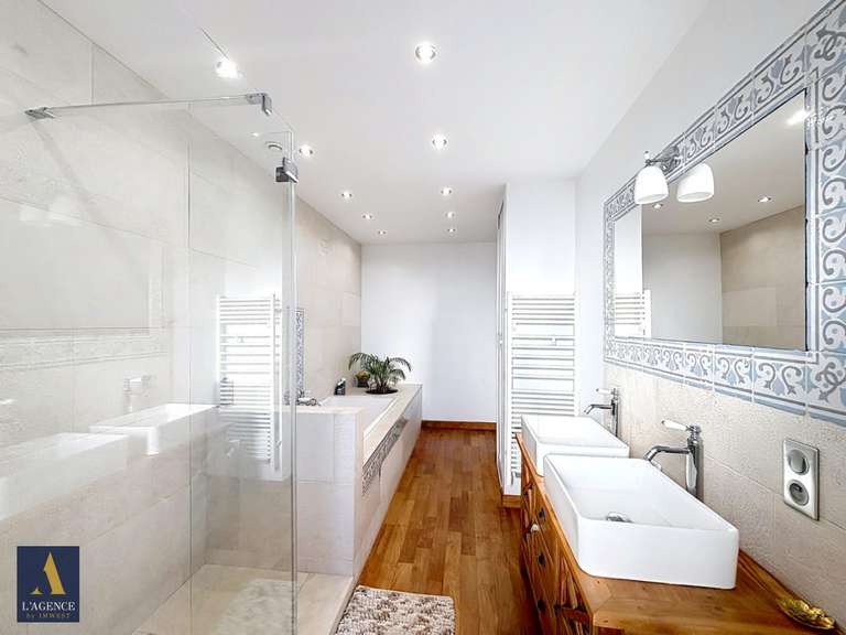 Vente maison 13 pièces