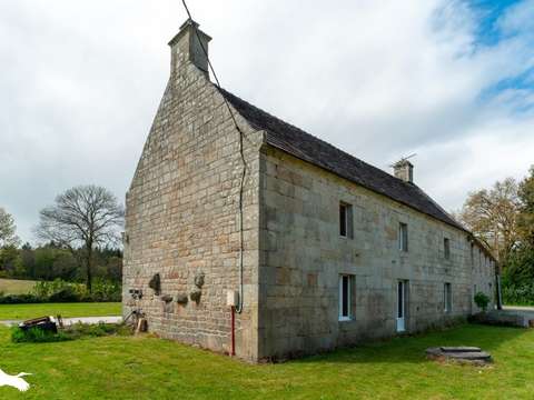 Vente maison 9 pièces Ploërdut 56