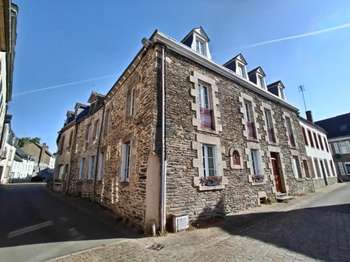 Maison 10 pièces 280 m² · à Ploërmel · 280 m² · 432 600 €