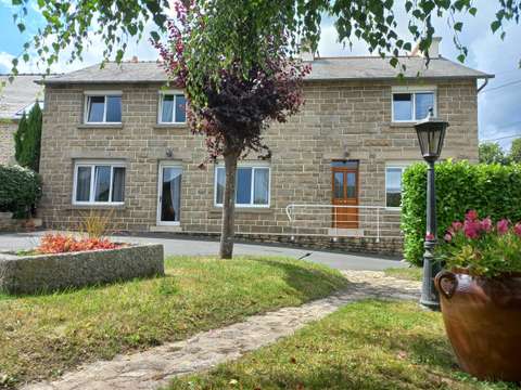 Vente maison 8 pièces Ploeuc-L'Hermitage 22