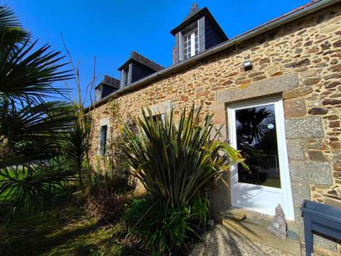 Vente maison 6 pièces Ploëzal 22