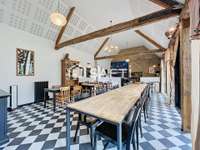 Vente maison 11 pièces
