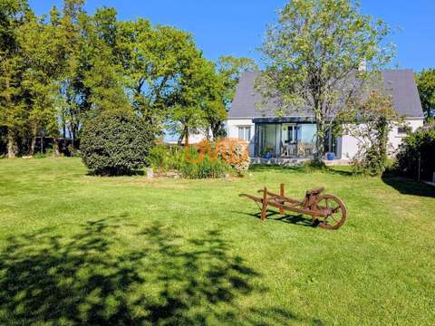 Vente maison 6 pièces Plomodiern 29