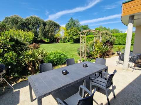 Vente maison 9 pièces Plonéour-Lanvern 29