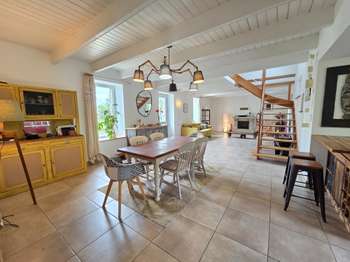 Vente maison 8 pièces
