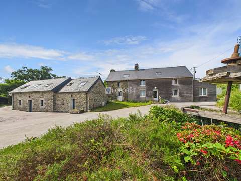 Vente maison 12 pièces Plonévez-du-Faou 29