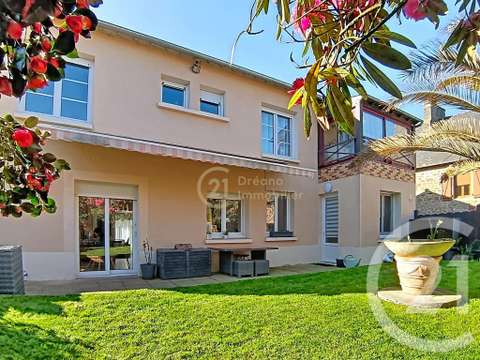 Vente maison 8 pièces Plouasne 22