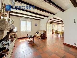Vente maison 9 pièces