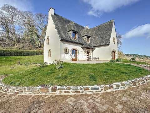 Vente maison 8 pièces Ploubazlanec 22