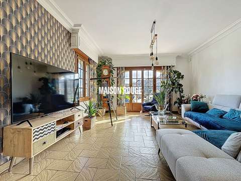Vente maison 8 pièces Vente maison 8 pièces