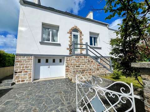 Vente maison 8 pièces Ploudalmézeau 29